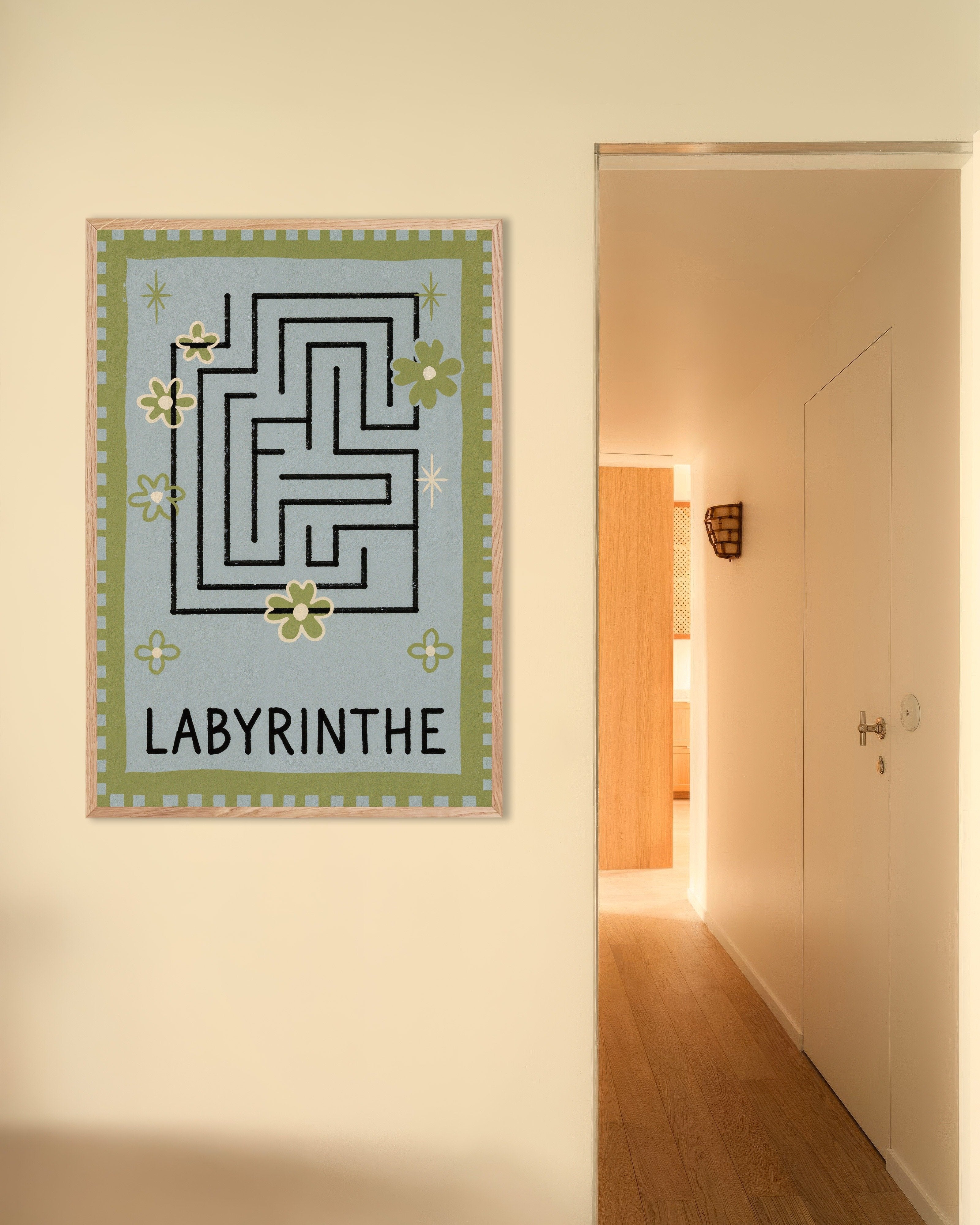 Poster of Labyrinthe Maze Poster, with natural wooden frame